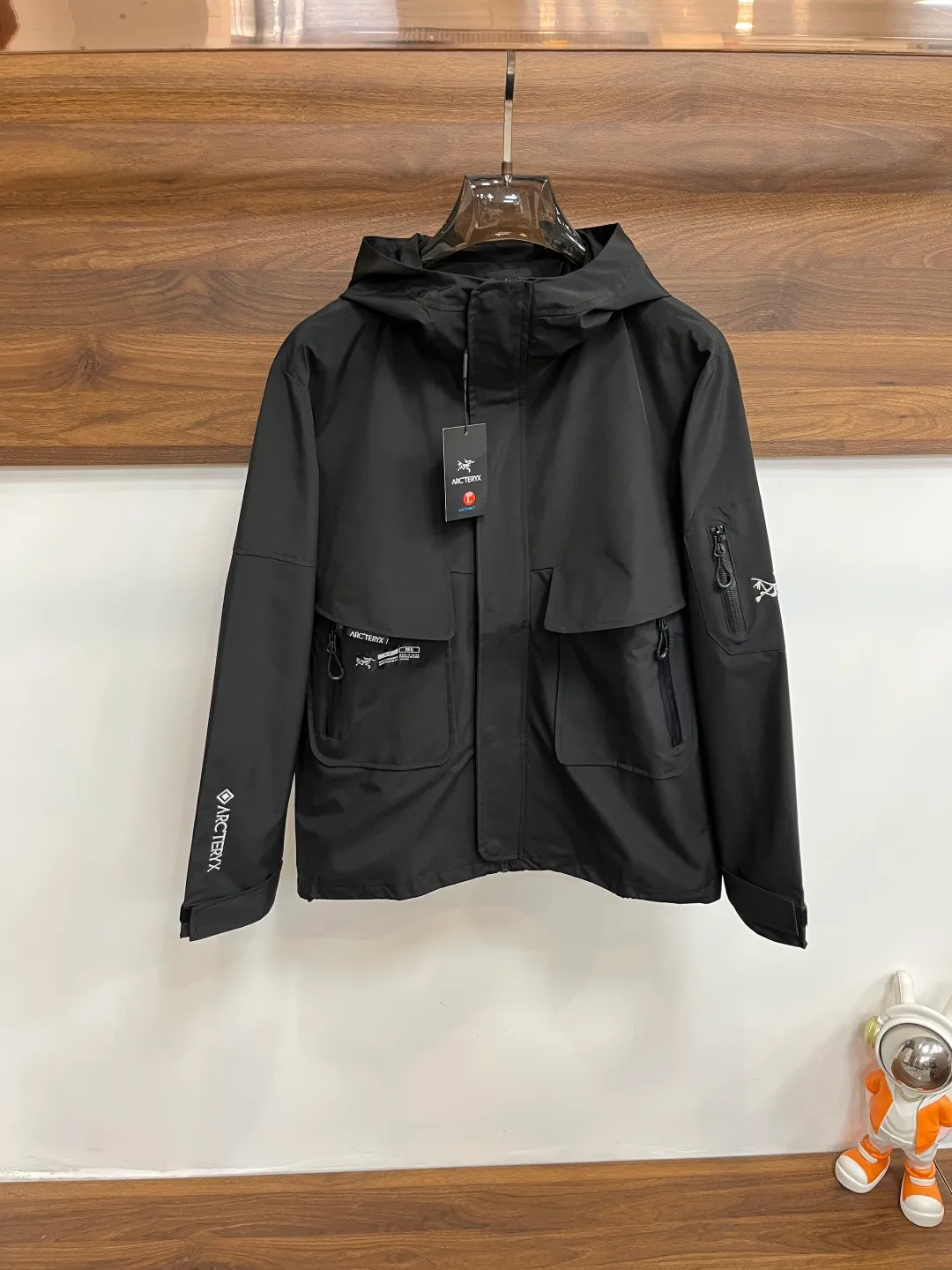 ARCTERYX 2026 New Arrival🧊 ，Original Premium Breathable ， ， ， Quality。 ， Sizes：M～3XL H 2025New Arrival